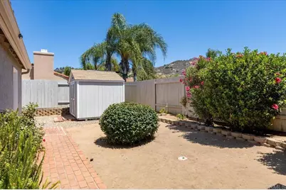 578 Veronica Place, Escondido, CA 92027 - Photo 5