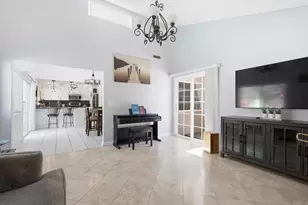 10930 Sombra Ct, San Diego, CA 92124 - Photo 13