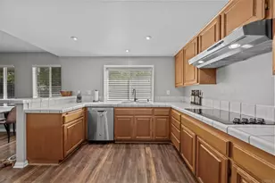 43870 Gatewood Way, Temecula, CA 92592 - Photo 9