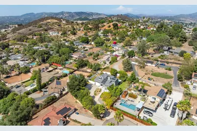 1580 Tutela Heights, Escondido, CA 92026 - Photo 57