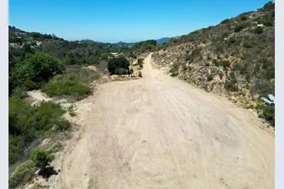 5589 Rainbow Creek Road, Fallbrook, CA 92028 - Photo 19