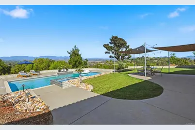 4280 Los Vecinos, Fallbrook, CA 92028 - Photo 37