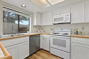 6890 Peachtree Rd, Carlsbad, CA 92011 - Photo 19