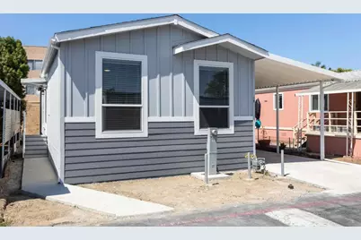 400 N Melrose Drive #14, Vista, CA 92083 - Photo 3