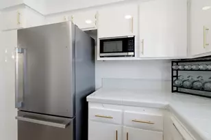 1039 Plover Way, Oceanside, CA 92057 - Photo 9