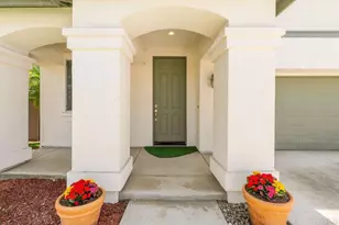 1043 Greenway Rd, Oceanside, CA 92057 - Photo 5