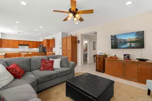 1043 Greenway Rd, Oceanside, CA 92057 - Photo 23