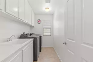 1043 Greenway Rd, Oceanside, CA 92057 - Photo 39