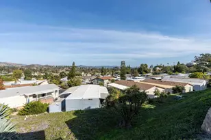 525 W El Norte Pkwy, Escondido, CA 92026 - Photo 9