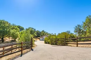 31390 Regina, Valley Center, CA 92082 - Photo 37