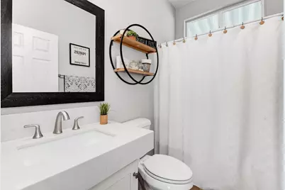 718 Sycamore Avenue ##14, Vista, CA 92083 - Photo 15