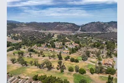 29665 Castle Creek Ln, Escondido, CA 92026 - Photo 43