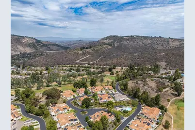 29665 Castle Creek Ln, Escondido, CA 92026 - Photo 39