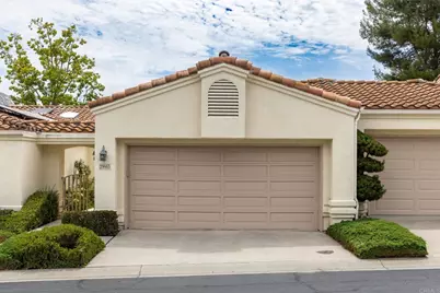29665 Castle Creek Ln, Escondido, CA 92026 - Photo 3
