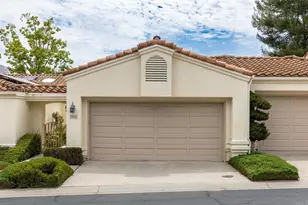 29665 Castle Creek Ln, Escondido, CA 92026 - Photo 3
