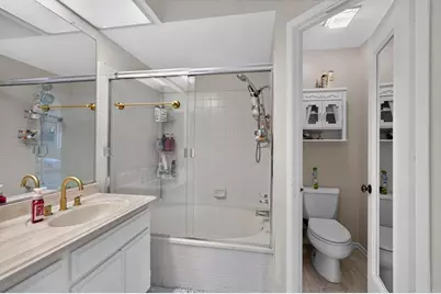 6025 E Hackamore Lane, Anaheim, CA 92807 - Photo 21