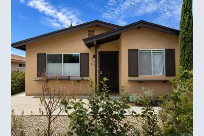 3113 Buena Hills Drive, Oceanside, CA 92056 - Photo 3