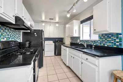 3113 Buena Hills Drive, Oceanside, CA 92056 - Photo 9