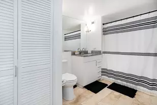 425 W Beech St, San Diego, CA 92101 - Photo 11