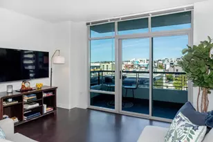 425 W Beech St, San Diego, CA 92101 - Photo 3