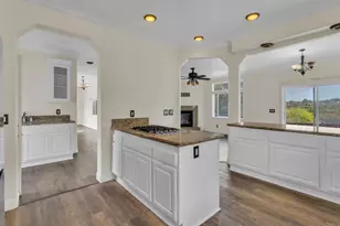 441 Rancho Santa Fe Rd, Encinitas, CA 92024 - Photo 11