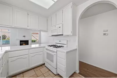 3581 Cameo Drive #34, Oceanside, CA 92056 - Photo 9