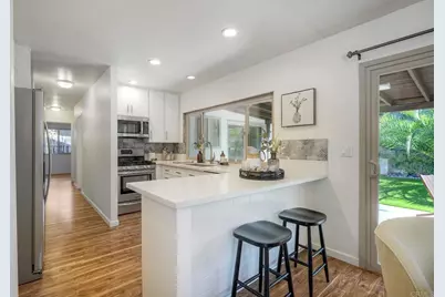 111 Village Run, Encinitas, CA 92024 - Photo 9