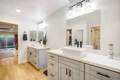 8507 Circle R Course Lane, Escondido, CA 92026 - Photo 17