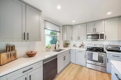 8507 Circle R Course Lane, Escondido, CA 92026 - Photo 5