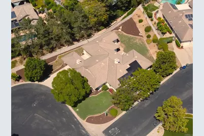820 Culloden Court, Fallbrook, CA 92028 - Photo 51