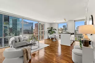 321 Tenth Ave, San Diego, CA 92101 - Photo 1