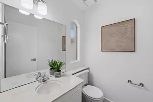 4250 Loma Riviera Ln, San Diego, CA 92110 - Photo 15