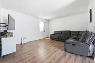 9220 Kenwood Street, Spring Valley, CA 91977 - Photo 17