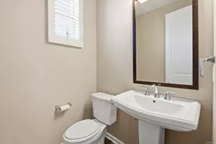 238 Firefly, Irvine, CA 92618 - Photo 17