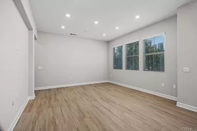 1137 Delpy View Point, Vista, CA 92084 - Photo 5