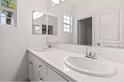 2705 Plumeria Drive, Carlsbad, CA 92009 - Photo 19