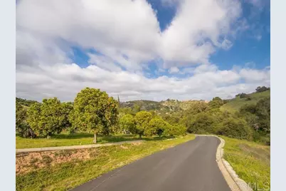2777 Kingridge Drive, Fallbrook, CA 92028 - Photo 1