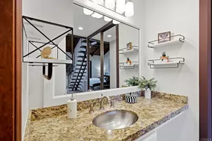 8608 Villa La Jolla Dr, La Jolla, CA 92037 - Photo 33