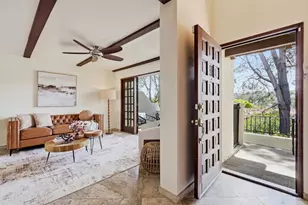 8608 Villa La Jolla Dr, La Jolla, CA 92037 - Photo 11