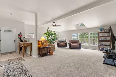 2051 Rainbow Glen Road, Fallbrook, CA 92028 - Photo 9