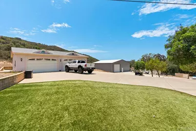 2051 Rainbow Glen Road, Fallbrook, CA 92028 - Photo 43