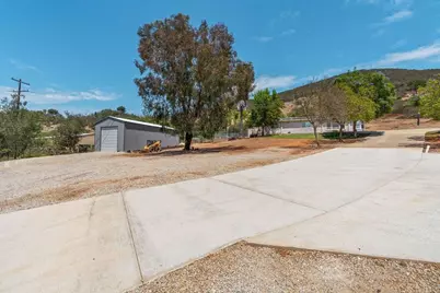 2051 Rainbow Glen Road, Fallbrook, CA 92028 - Photo 51