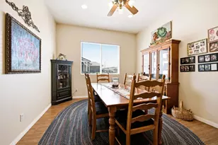 23938 Jonathan Pl, Murrieta, CA 92562 - Photo 17