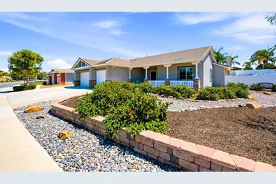 23938 Jonathan Place, Murrieta, CA 92562 - Photo 3