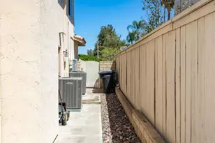 32205 Callesito Fadrique, Temecula, CA 92592 - Photo 43