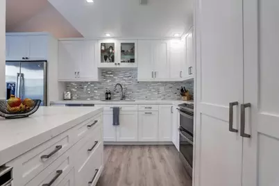 546 Via De La Valle #E, Solana Beach, CA 92075 - Photo 13