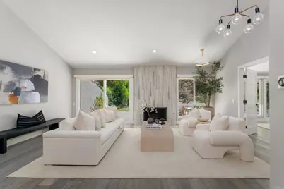 2018 Caminito San Nicholas, La Jolla, CA 92037 - Photo 5