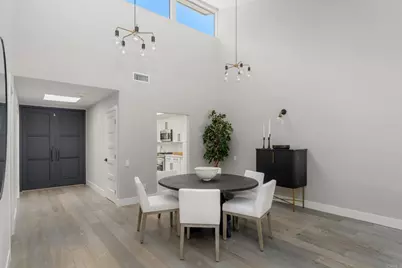 2018 Caminito San Nicholas, La Jolla, CA 92037 - Photo 9
