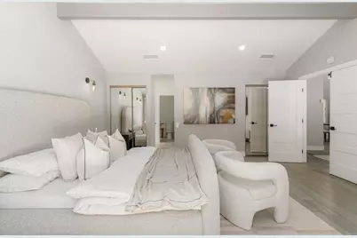2018 Caminito San Nicholas, La Jolla, CA 92037 - Photo 19