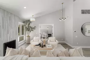 2018 Caminito San Nicholas, La Jolla, CA 92037 - Photo 7